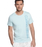 Get bold. This CK logo t-shirt from Calvin Klein is a summer staple.