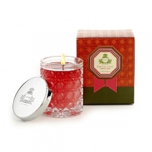 Infuse your home with the redolent fragrance of cedarwood and damask rose for a luxurious, welcoming aroma that warms your spirit. Made from premium vegetable-based wax, this luminous candle also makes a fine gift.