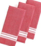 Throw in this towel & simplify the way your kitchen works. Made from a 100% cotton waffle weave, this stylish set adds a dash of color and a dose of versatility. Highly absorbent and durable, each towel is on the ready to tackle spills, messes and whatever comes the way of your busy kitchen!