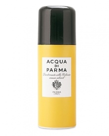 Refreshing deodorants in the spicy citrus Colonia scent, a blend of of jasmine, amber, and white musk.