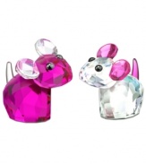 Even the mice are cute in the Lovlots figurines collection. A stylish duo, Anna and Emma complement each other in feminine fuchsia and sparking clear crystal by Swarovksi.