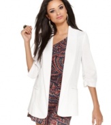 A relaxed boyfriend blazer adds cool attitude to any outfit! In a bright white, this Bar III style is updated for spring!