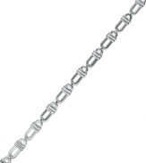 Double up on sleek style. Giani Bernini's polished double bar link bracelet is a timeless accent for your collection. Set in sterling silver. Approximate length: 7-1/4 inches. Approximate width: 1/8 inch.