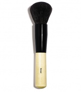 Our must-have Bronzer Brush now features luxuriously soft bristles and a more rounded brush head to provide smoother, more even application of bronzer. Perfect for use with our popular Bronzing Powder. 