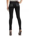 International style: studded British flags lend transatlantic cool to the back pockets of these skinny jeans from Rewash!