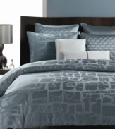 With a design that embodies cool sophistication, the Glacier quilt coverlet creates a warmth and ambiance that invites you to envelop your body in pure luxury. A textured masterpiece, the coverlet's quilted brick pattern keeps you cozy night after night. (Clearance)