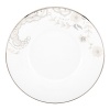 Paisley Bloom brings Marchesa's signature beaded accents to life on a tailored white bone dinnerware body. Silver mica and platinum decorate the rim for added appeal. The unique artistry of paisley and florals create a graceful tabletop collection that is romantic and refined, perfect for every dinner party.