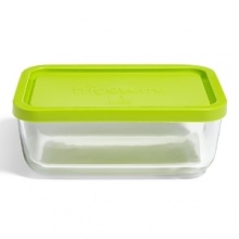 Versatile, multipurpose food storage containers that can go straight from the refrigerator or freezer to the oven for reheating. Max oven temperature 320 F. Remove lid when in oven or microwave.