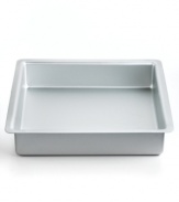 This is a piece of cake-professional bakeware makes creating your favorite sweet treats a real breeze. The heavy-duty aluminum design spreads heat out evenly for perfectly baked goodies.