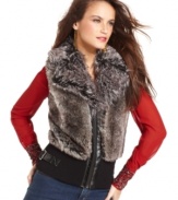 A hot layering piece, add the look of luxe to your cold-weather outfit with this GUESS faux-fur vest!