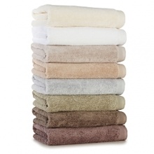 Barbara Barry's heaviest towel yet - densely woven fibers for superior absorbency in soft Egyptian cotton.