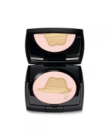 All-over powder gives a blooming glow to the face. The light pink shade provides a soft sparkle, while the golden shade enhances the complexion with touches of gold. The new multi-compacted powder is an original interpretation of the Golden Hat, symbol of Ambassadress Kate Winslet's non-profit, the Golden Hat Foundation. Kate Winslet's personal signature dresses the limited-edition black packaging in a glamorous gold script.