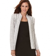 Put some sparkle in your style with this glamorous petite Alex Evenings jacket, a chic and versatile statement piece.