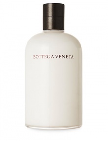 Bottega Veneta, the first fragrance for women, now available in a body lotion. A complex fragrance woven harmoniously with notes of bergamot, jasmine, plum, patchouli, oak moss, and leather accord for an intriguing and sensuous woman. 6.7 oz.