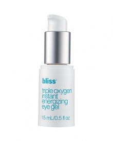 Bliss Triple Oxygen Instant Energizing Eye Gela refreshing gel that helps to revitalize tired eyesBreathe new life into less-than-perky peepers with this cooling, hydrating eye gel. Used in our spas radiance-revving Triple Oxygen Treatment™, its the first eye formula to contain stimulating caffeine to deflate puff on the double while fading fine lines with soft focus powders, delivering an instant lifting effect, and leaving a weary wink looking bright, rested and revitalized with oxygen and a super-powered form of vitamin C. Eyes and shine! Leaves fatigued eyes looking bright and rested De-puffs with caffeine while fading fine lines Delivers skin-reviving oxygen to mimic our spa facial