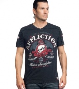 Throwback style that cuts a modern look, this v-neck graphic t-shirt from Affliction has your casual swagger down.