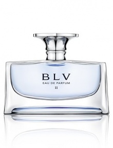 Explores a rich and transparent, sophisticated naturalness. A gracefully elegant, joyous and vibrant scent that sparkles as the azure-blue color that inspires it. For a contemporary and sensual woman looking for a fragrance to be enjoyed every day from morning to evening. 