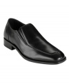 Step to the office in this pair of men's dress shoes with plenty of cool confidence. When you slide into these smooth moc toe men's loafers before heading out for your morning commute, nothing can shake your aura of aplomb.