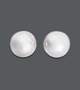 Add a hint of silver sophistication. These smooth, rounded button stud earrings (8 mm) by Giani Bernini are the perfect final touch to your ensemble. Earrings crafted in sterling silver.