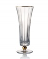 Handcrafted in premium Rogaska crystal, the Elmsford vase shines with the luxe sophistication of Trump Home. Delicate cuts and touches of gold add elegant flair to formal interiors.