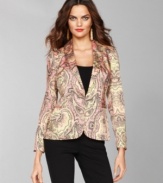 Give your wardrobe the wow impact with INC's stunning printed blazer. Perfect for adding a fashionable edge to basic separates or sleek dresses.