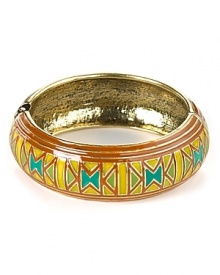 Tap into the tribal accessories trend with Aqua's patterned enamel bangle. This wrist piece pair boasts far flung appeal, so it give day-to-day looks exotic glamour.