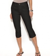 Spring into action! INC's chic cropped pants feature a hint of stretch in the fabric for a fabulous fit.