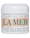 Crème de la Mer has inspired a devoted following with its extraordinary facial results. At the heart of the formula is a nutrient-rich Miracle Broth, created through a meticulous 3 to 4 month biofermentation process. The results, often called miraculous, speak for themselves. In a short time skin becomes softer, firmer, looks virtually creaseless. For all skin types. Made in USA. 