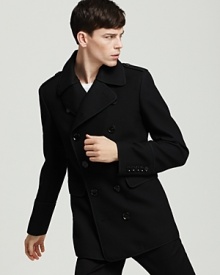 A classic peacoat never ages. Choose timeless quality and superior construction with Burberry's Dalemain peacoat, an iconic option in black wool.