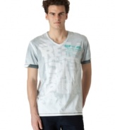 Remix your basics with this cool, visually striking tee from Calvin Klein.