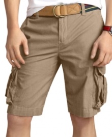 Classically rugged. This cargo short offers the casual comfort you need during the spring and summer.