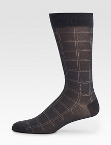 Featuring a timeless windowpane print, pima cotton socks with a touch of stretch.Mid-calf height75% pima cotton/25% polyamideMachine washMade in Italy