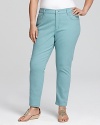 Body-shaping Not Your Daughters Jeans bring everyday chic to your wardrobe with a slim silhouette and ankle length.