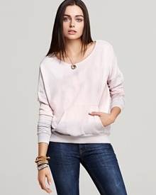 A soft ombré pattern elevates this cozy CHASER sweatshirt.