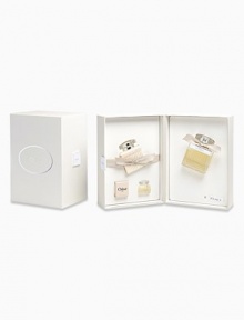 A fresh and feminine fragrance with an utterly innate sense of chic. This gift set includes a 2.5 oz. Eau de Parfum Spray, a 3.4 oz. Body Lotion and a 0.17 oz. Deluxe Mini Eau de Parfum. 