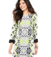 A basic petite tunic done one better, by Style&co. This intricate print will add a pop of color to your wardrobe!