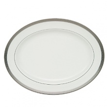 This pattern is named for the intriguing scroll design of anceint Celtic time pieces, and like its inspiration, this pattern features an artistically etched platinum design on white bone china. Shown: 5-pc. placesetting. Matching accessories also available.