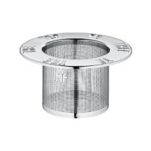 Speak the language of fine tea with this embossed mesh strainer. Designed to rest in your favorite mug, it expertly steeps the perfect cup every time.