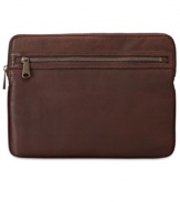 Carry your tablet in Fossil's classic Estate tablet sleeve. In rich leather, it's a must-have accessory that can go anywhere.