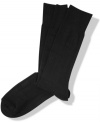 Get back to basics with this three-back of black dress socks from Perry Ellis.