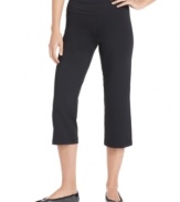 These cropped active pants from Ideology offer style and ease of movement for the gym and beyond!