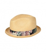 Add a summery kick to your look with this classic hat from Paul Smith - Natural colored hat made of paper with decorative printed band - Perfect for beachside lounging or off-duty casual