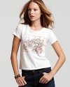 Take your love of Disney to the top. This Patterson J. Kincaid tee features a Dwarves print for a playful weekend look.