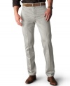 In addition to the famous DOCKERS fit, these khakis were designed to be wrinkle free. This means you go to work looking sharp as a tack without having to take out your ironing board. Throw them on straight from a suitcase, drawer or dryer for an updated look that never goes out of style