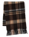 An earthy option in soft cashmere, the windowpane scarf blends a classic look into your winter style.