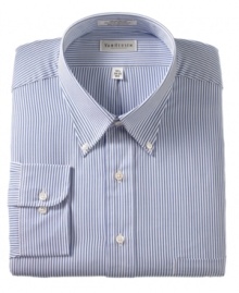 Who has the time to iron? This striped button-down dress shirt was crafted in wrinkle free fabric to make sure you're always looking your best without taking extra free time out of your busy schedule.