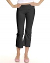 Roll down waistband, cropped pant.