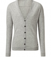 A perennial favorite in mens fashion: the cardigan - Jacket made ​.​.of fine, grey heather cashmere - Modern slim fit with a V-neck and full-length button placket - Perfect for a casual look with jeans or light pants - Can be worn very well under a blazer even - A garment for every season