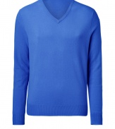 A luxury essential in radiant blue, Ralph Laurens super soft cashmere pullover counts as a multi-season must - V-neckline, long sleeves, fine ribbed trim - Contemporary slim fit - Wear over shirts or tees with jeans, cords or chinos