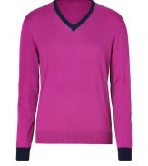 Both bright and contemporary with its deep magenta hue, Etros V-neck pullover is as chic as it is versatile - V-neckline, long sleeves, navy trim - Modern slim fit - Wear with tailored trousers and a sleek button-down